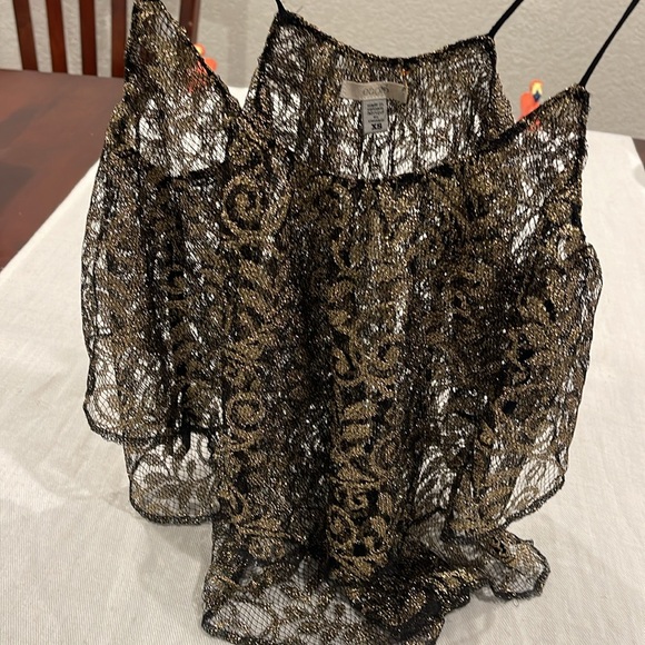 B1714 ECOTE-Black and gold lacy sheer shirt XS - Picture 3 of 3